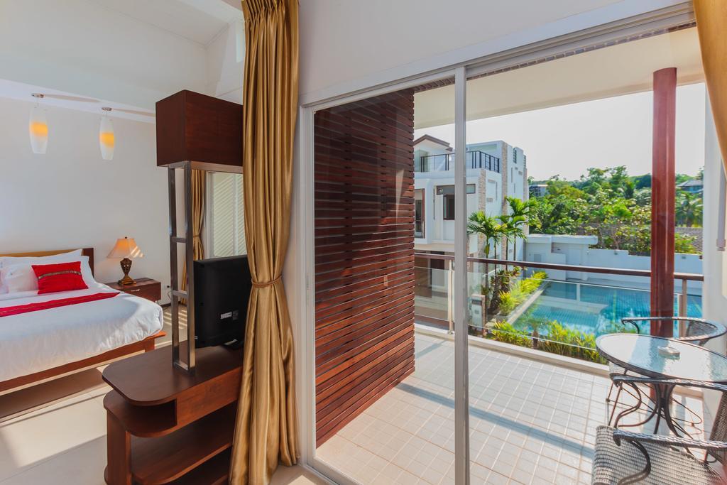 Genesis Villa Rawai Exterior photo