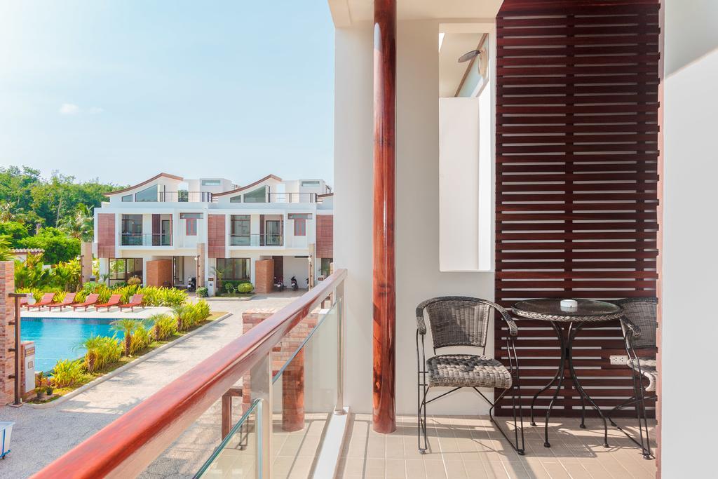 Genesis Villa Rawai Exterior photo